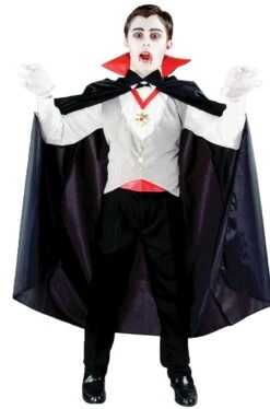 Fun World Classic Vampire Child Costume